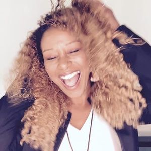 Meet your Posher, Vanessa